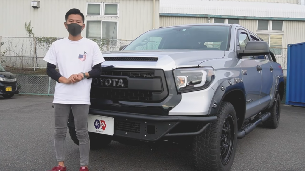 カスタム紹介】USタンドラのクルーマックス:SR5を自社ブランドの